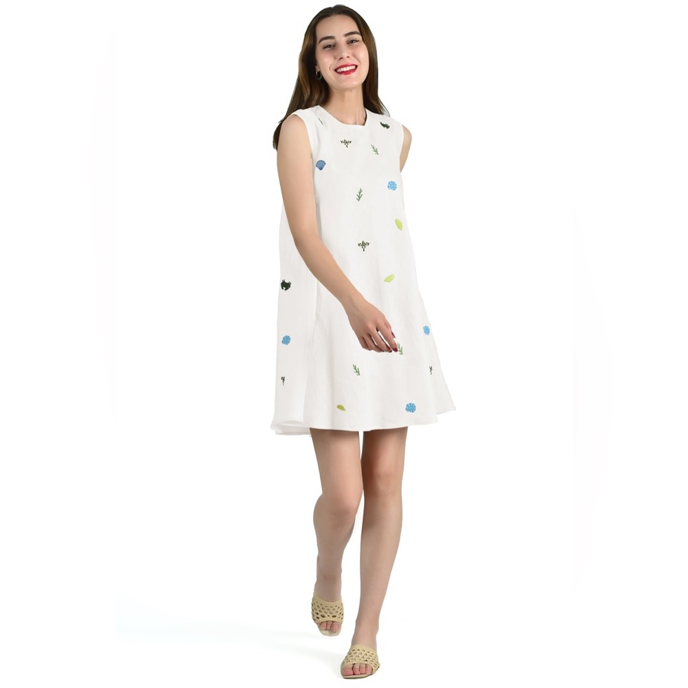 Fanm Mon Jack Dress size Large Cream sleeveless mini embroidered swing